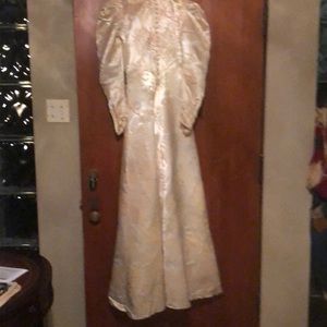 Vintage 1940 wedding gown